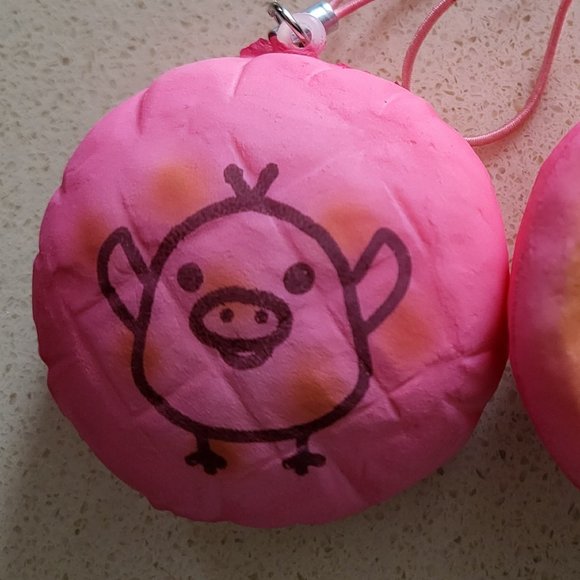 San-X Kiiroitori Strawberry bread bun squishy toy cell phone strap keychain - Picture 1 of 2